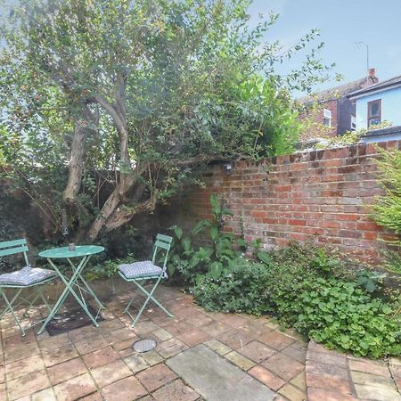 Unique period one bedroom house in Colchester Extérieur photo
